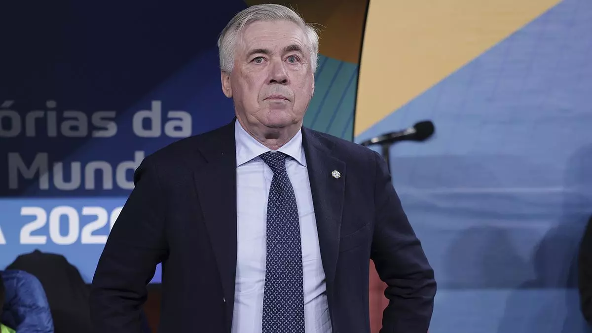 Ancelotti, contento tras la clasificación, elogia a Vinícius, Raphinha y Casemiro