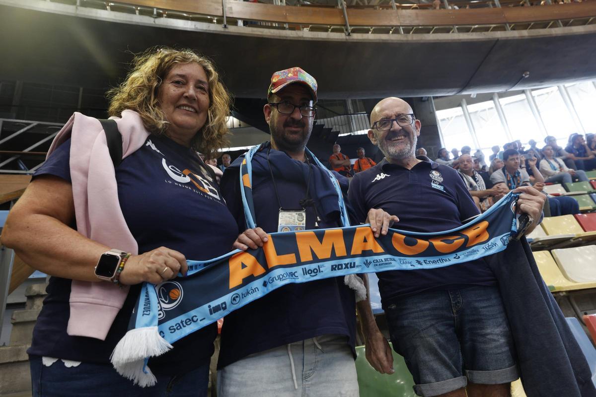 El Estudiantes-Alimerka Oviedo Baloncesto, en imágenes