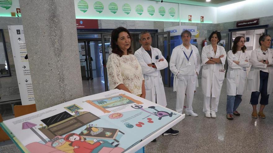 El Hospital do Salnés recurre a Caperucita para explicar háb