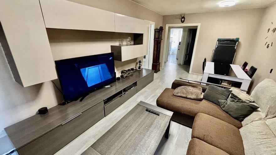 Oportunidad inmobiliaria en Zaragoza: terraza y plaza de garaje incluidos en un precio irresistible