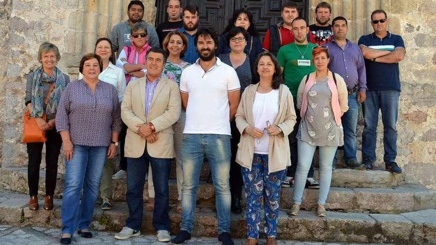 Clausura del taller de empleo para limpiar los jardines de Llanes