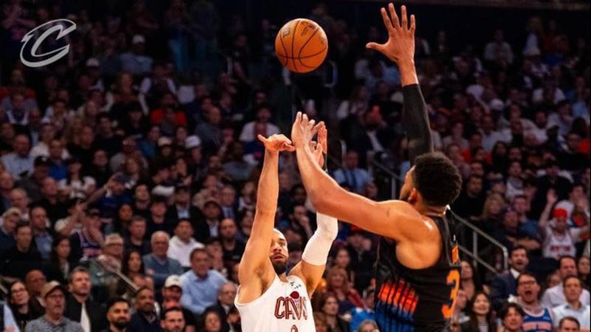 Tras remontar 22 puntos de desventaja y llevarse el primer partido en la prórroga, los New York Knicks triunfaron este jueves por 109-93 en el Madison Square Garden contra los Cleveland Cavaliers.