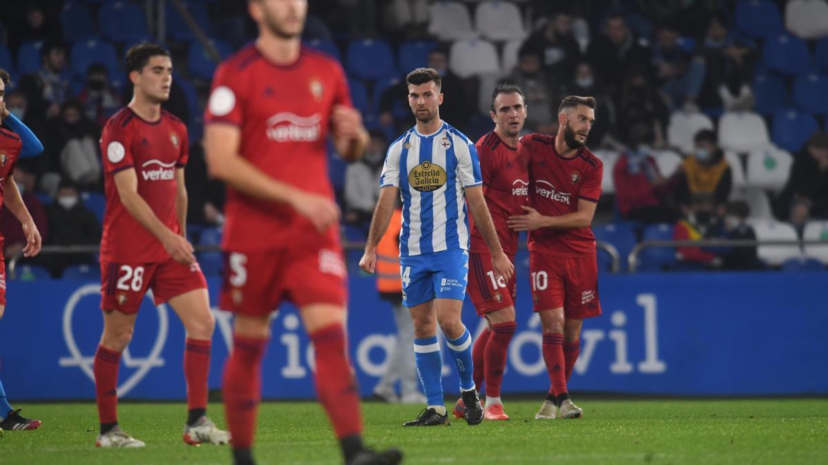 El Deportivo cae con dignidad en Riazor ante el Osasuna