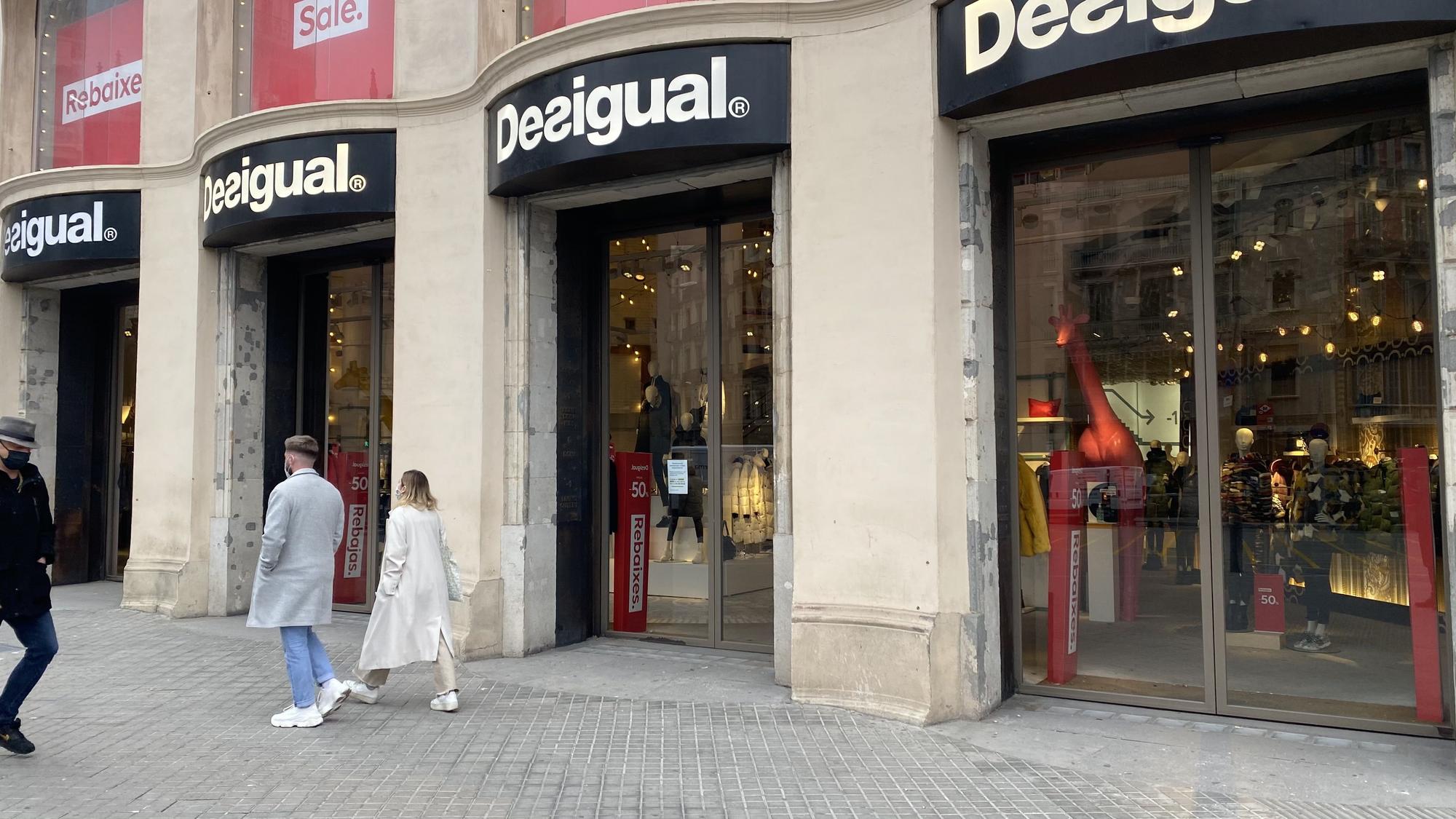 Tienda de Desigual en Barcelona.