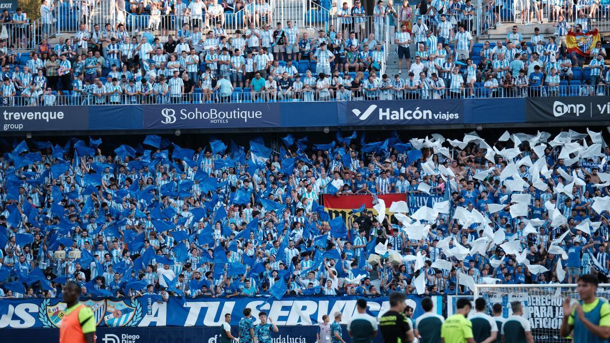El malaguismo estará representado en Almería por poco más de 300 aficionados.