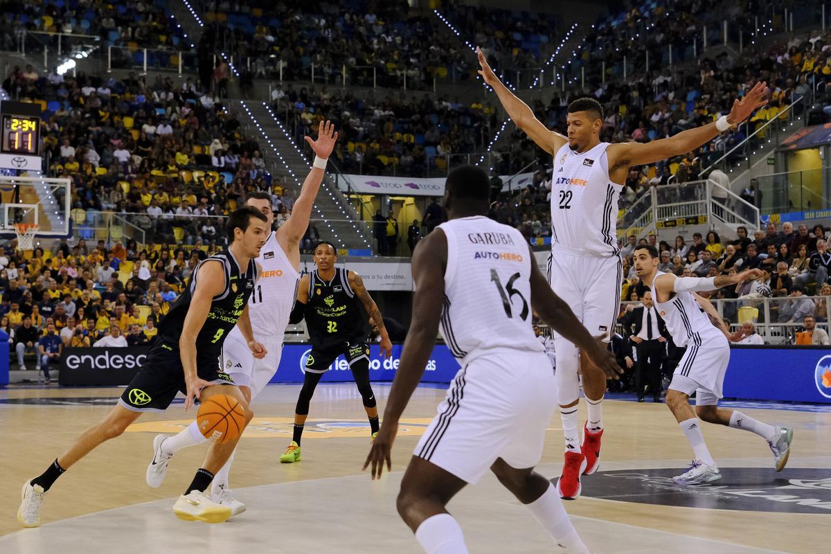 Baloncesto: Granca-Real Madrid | 02/03/2025  | 02/03/2025 | Fotógrafo: José Carlos Guerra