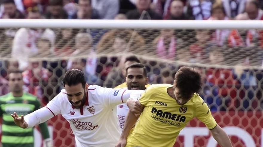 Asenjo da al Villarreal un punto de oro en el Pizjuán (0-0)