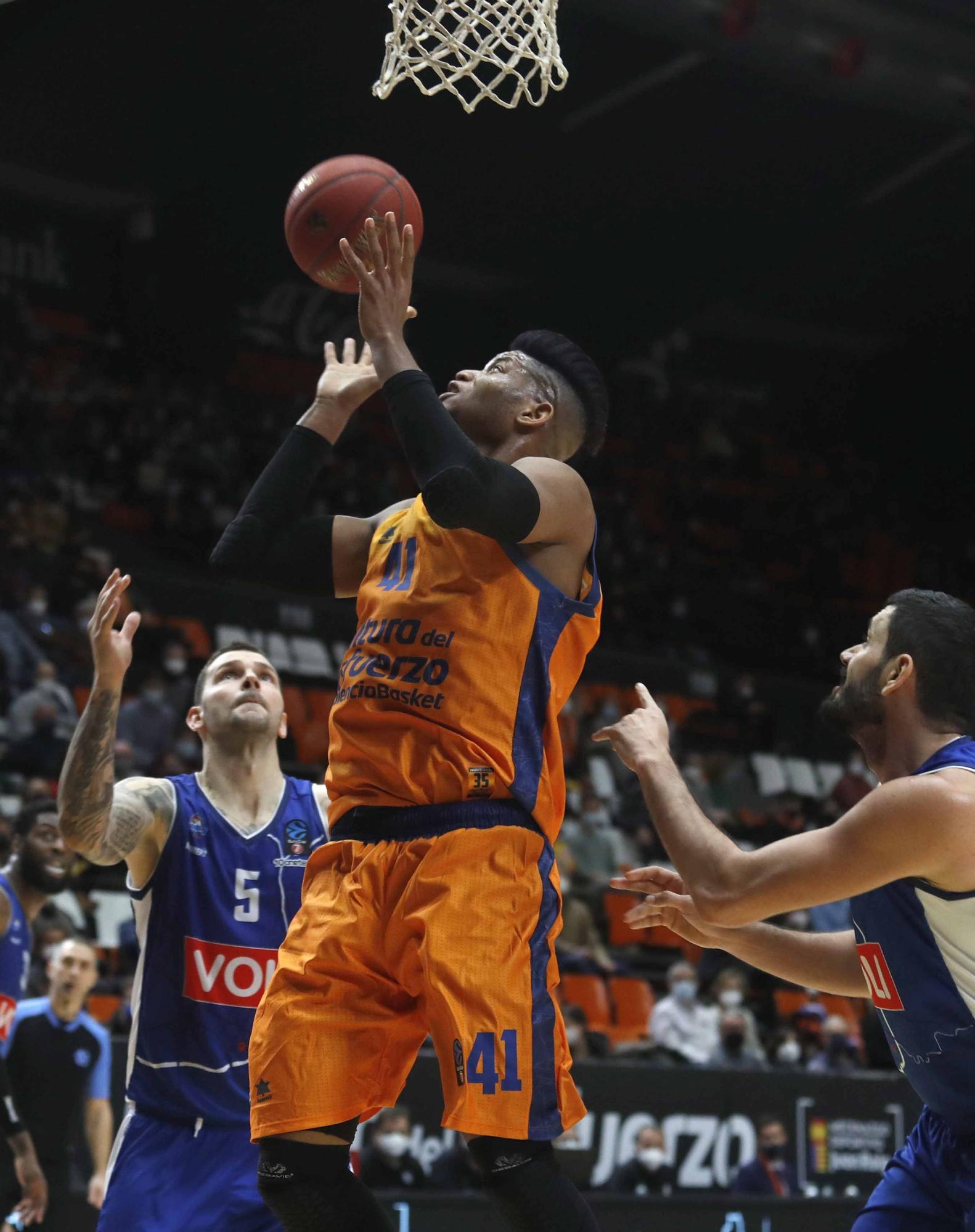 La  victoria de Valencia Basket ante el Buducnost