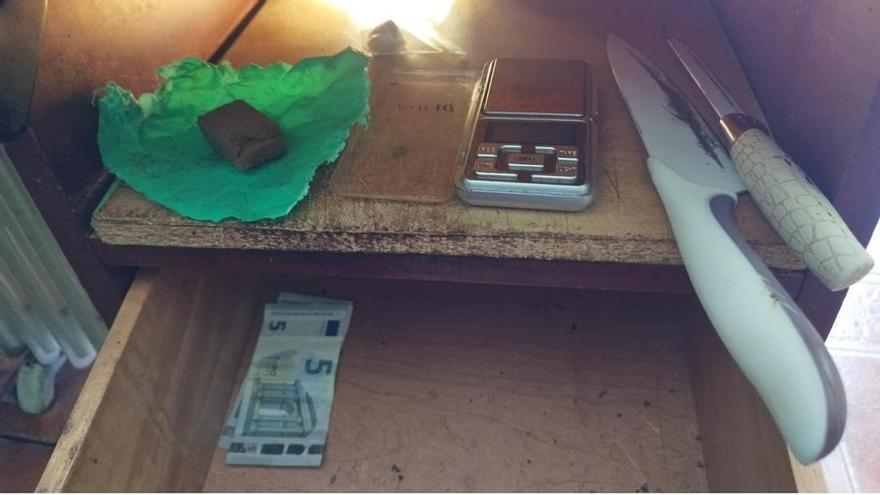 Desmantelan un punto de venta de droga en Cartagena.
