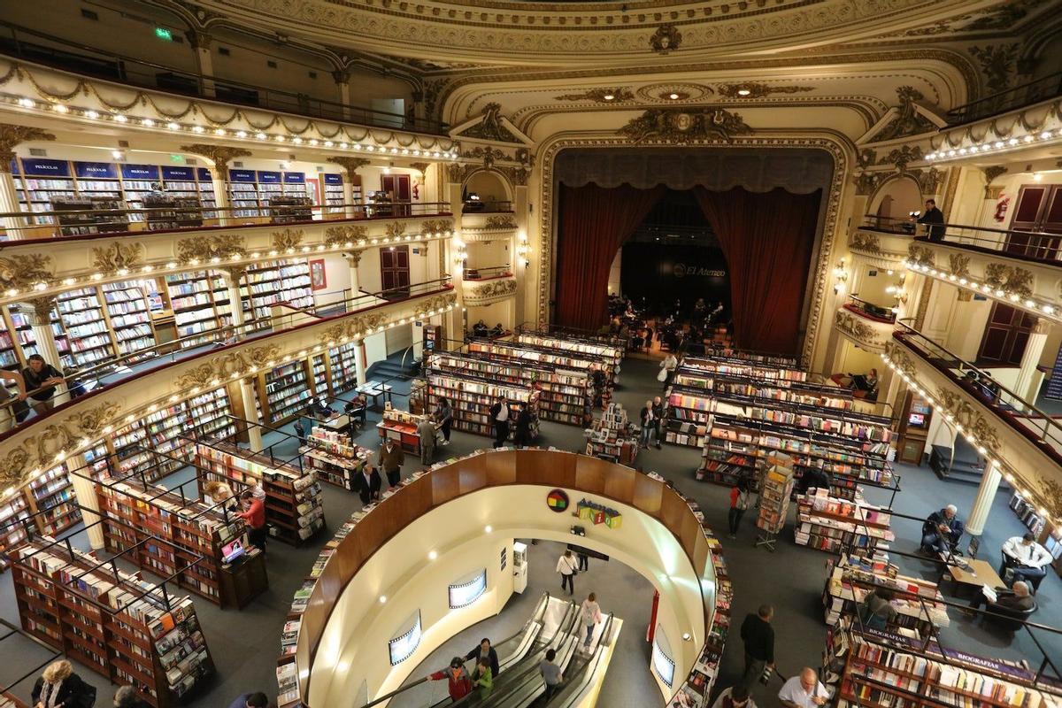 Patagonia, Librería El Ateneo Grand Splendid, Buenos Aires.