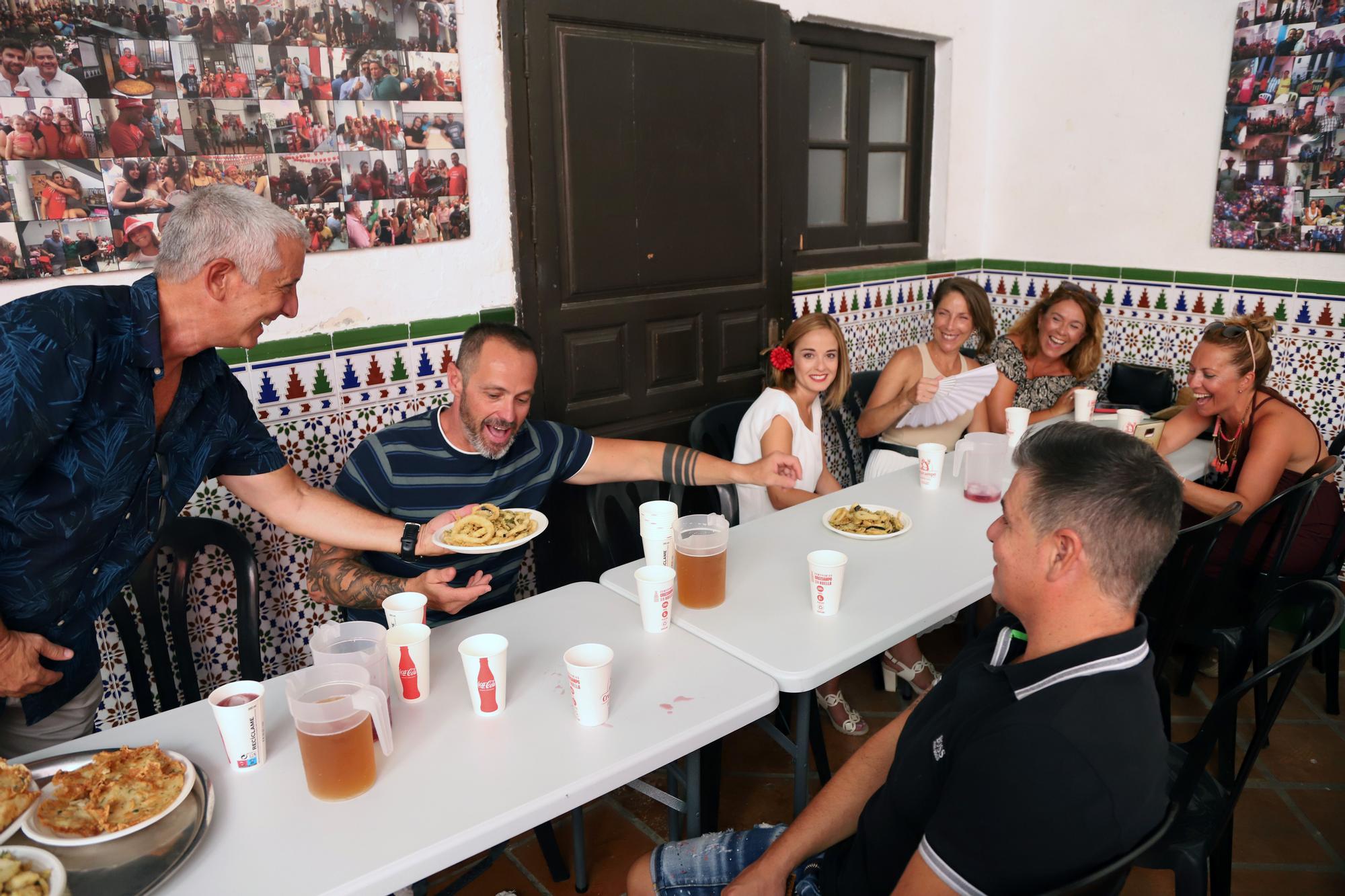 Así se vive la Feria en una caseta del Centro