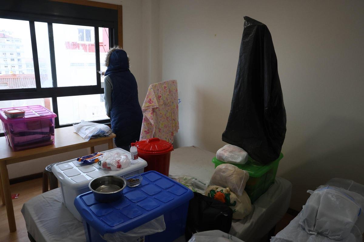 La vecina de Vigo afectada por problemas en su vivienda.