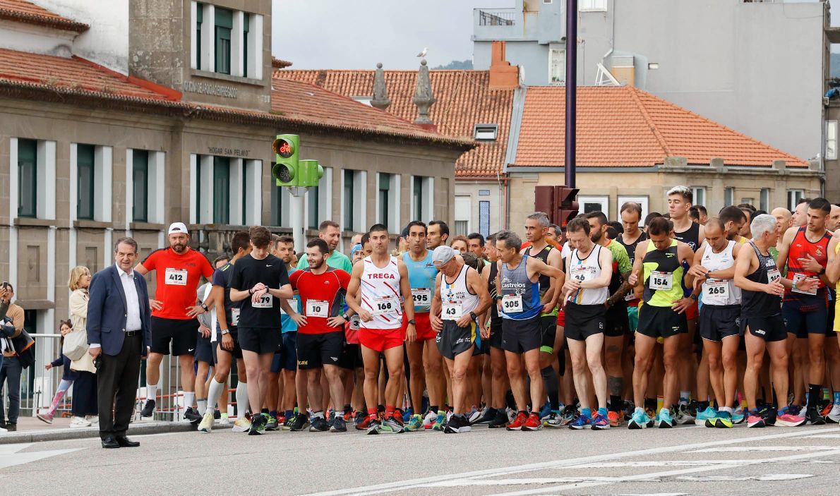 Una carrera con sardina y pan como premios