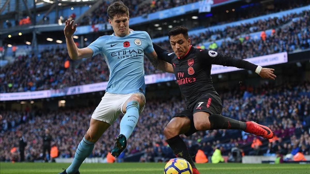 Alexis, con Stones en el último City-Arsenal, tendría su futuro ligado al club citizen