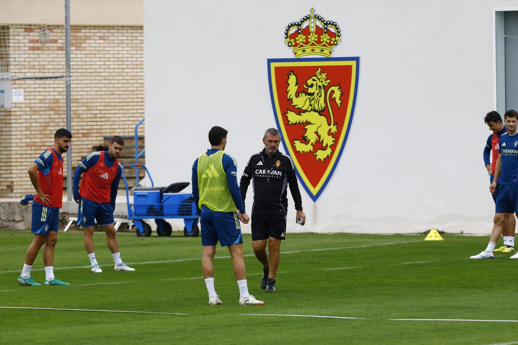 En imágenes | Primer entrenamiento de Emilio Larraz con el primer equipo del Real Zaragoza