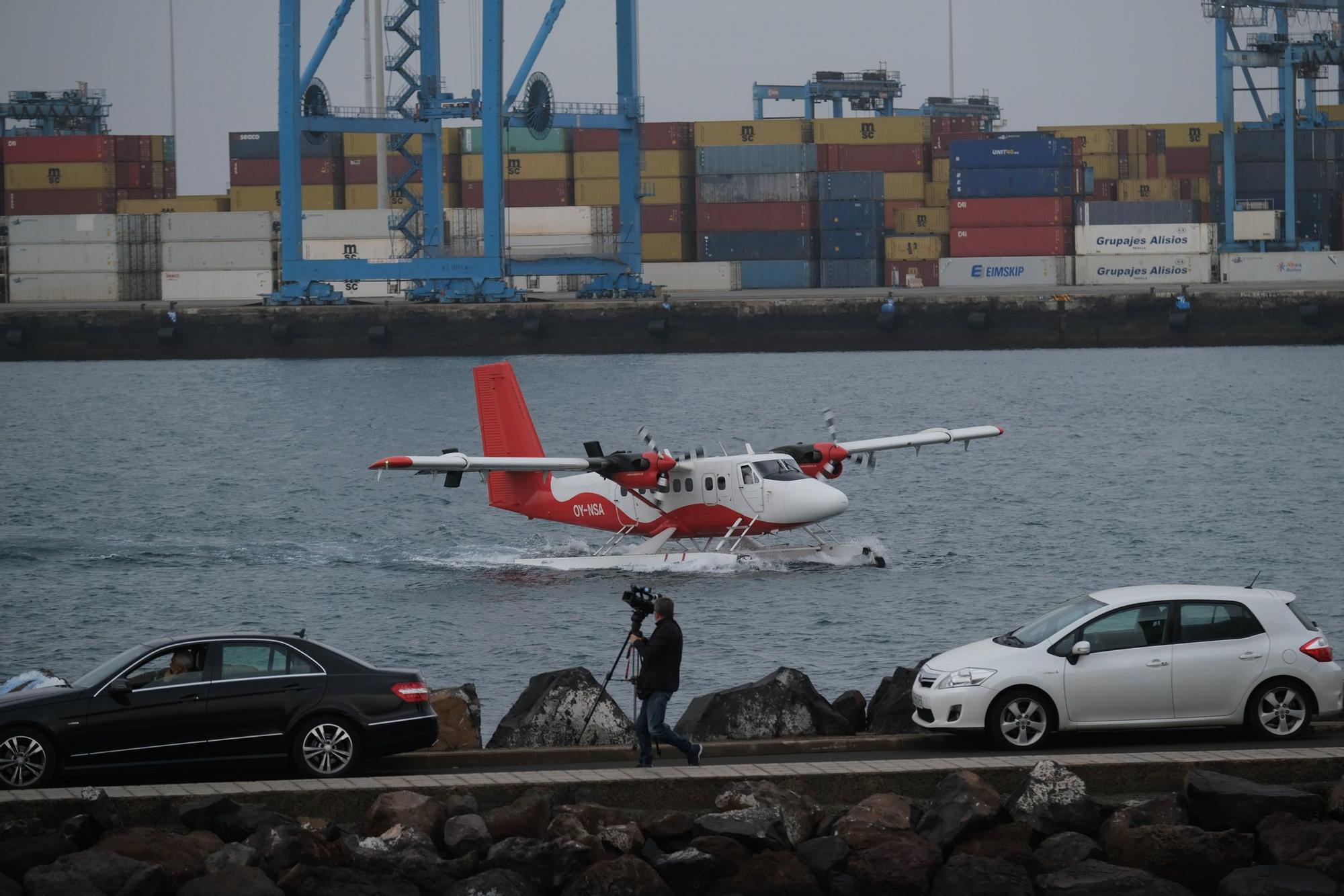 Llegada del hidroavión de Surcar Airlines a Las Palmas de Gran Canaria