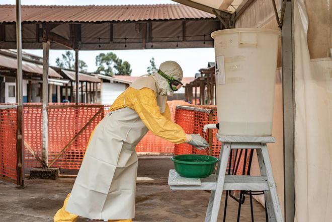 Ébola en Francia: cinco personas en aislamiento por haber estado en contacto con el primer caso del virus