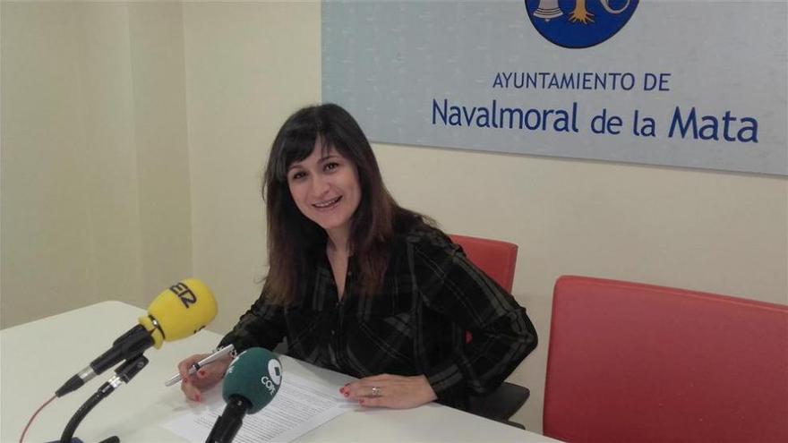 La alcaldesa de Navalmoral califica el presupuesto 2016 de &quot;social y equilibrado&quot;