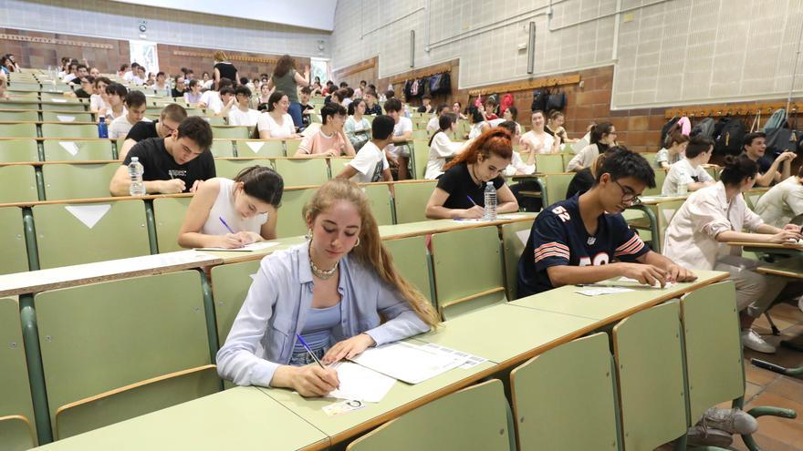 1.233 estudiantes comienzan el lunes la Evau en Aragón