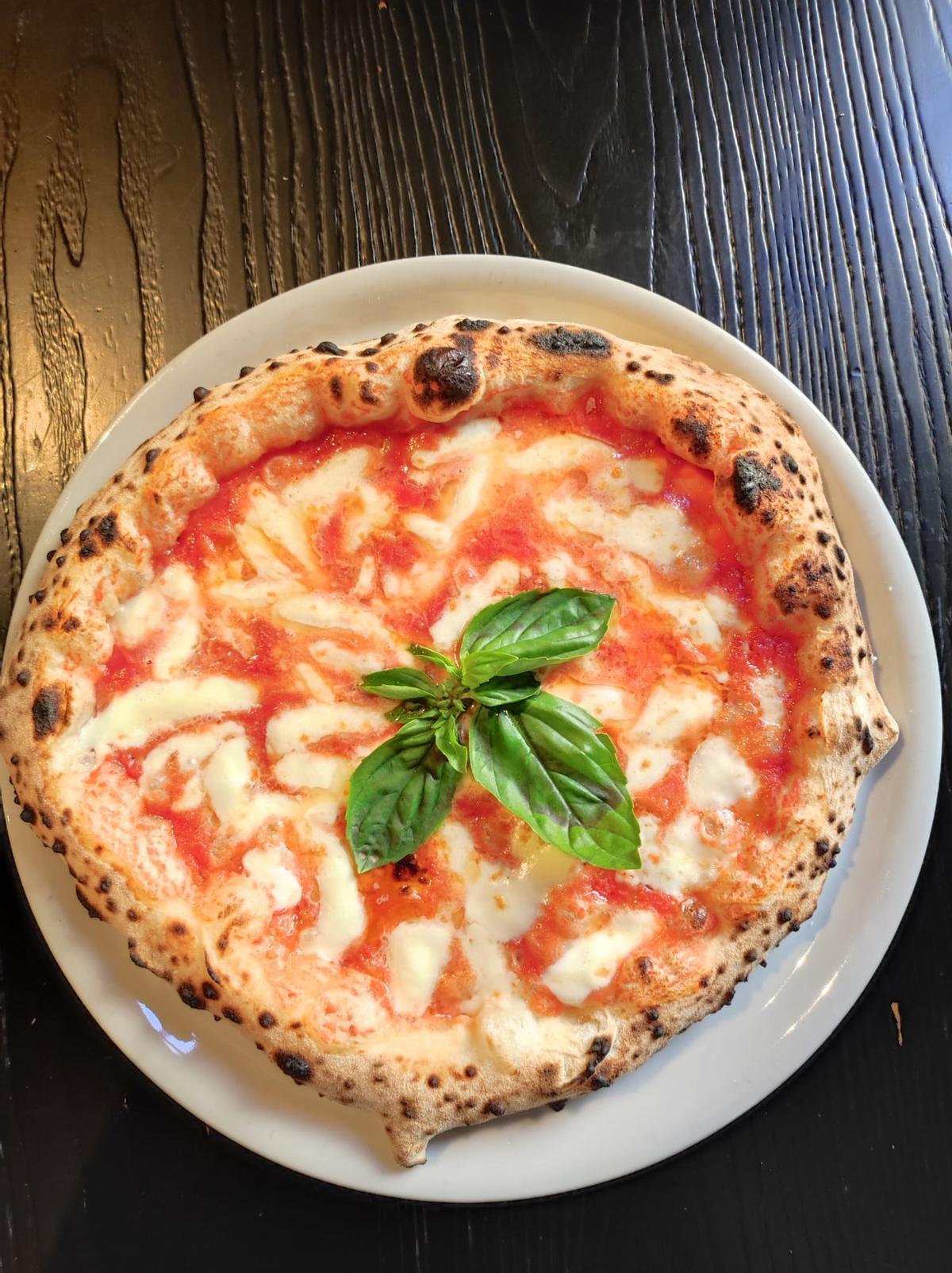 El restaurante cuenta con una amplia variedad de pizzas