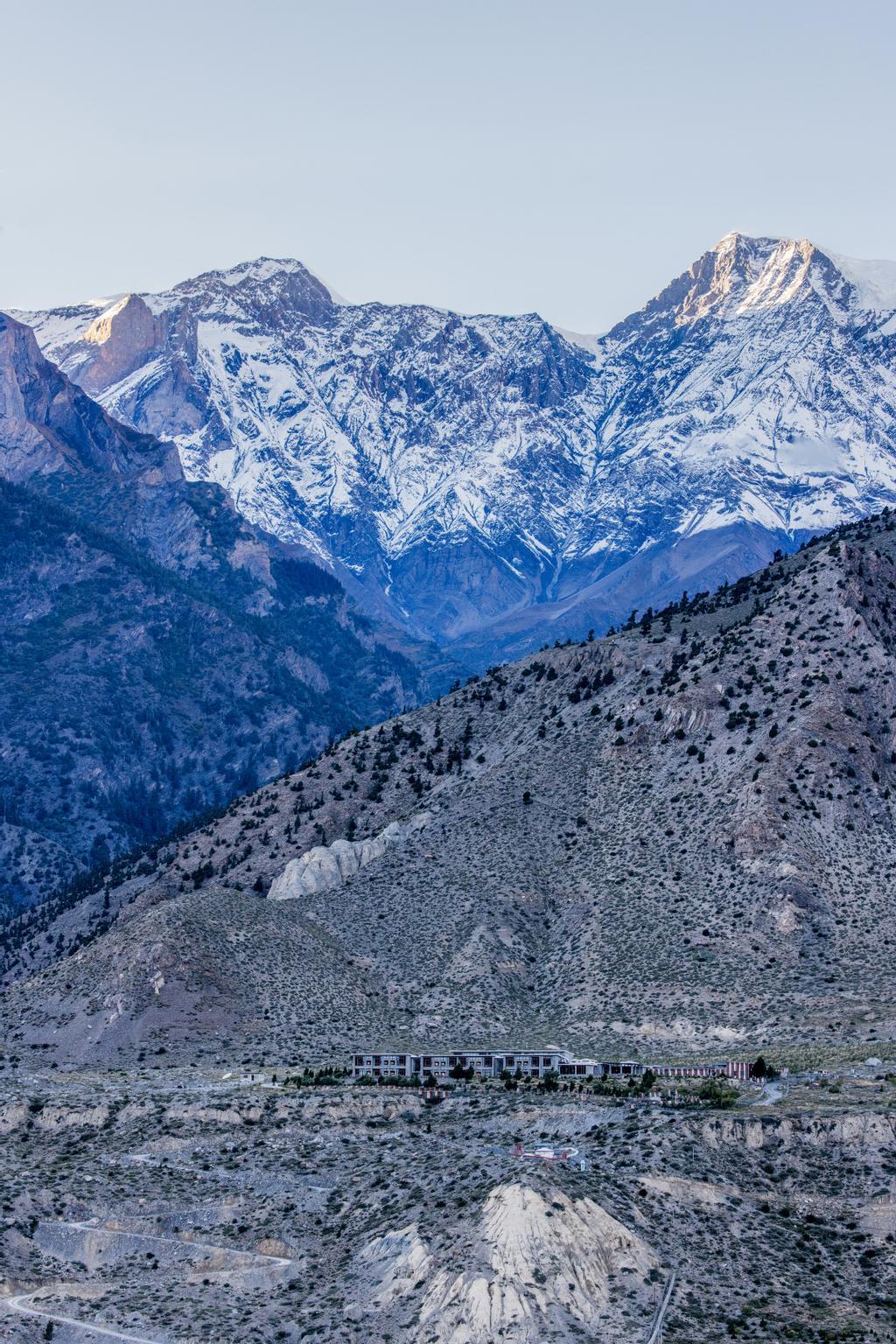 Shinta Mani Mustang, un resort perdido en la inmensidad de las montañas.