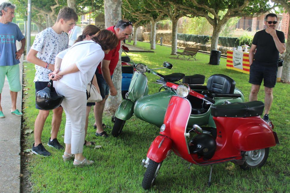 Fortià acull la 15a Trobada de Vespa i clàssiques