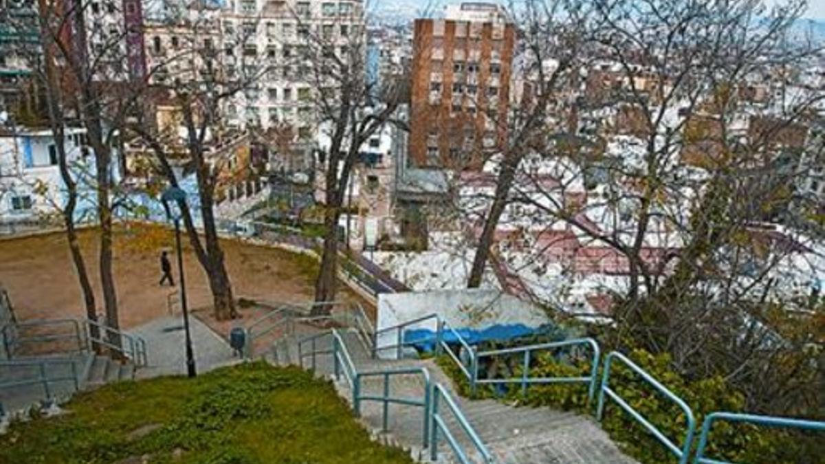 Una vista del barrio de La Satalia, junto a la montaña de Montjuïc.