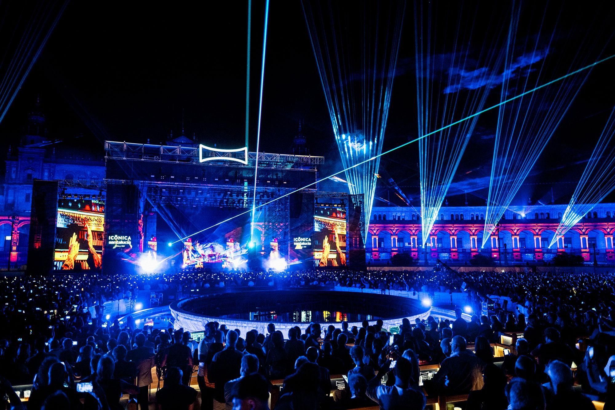 Concierto de Jean-Michel Jarre en la Plaza de España.