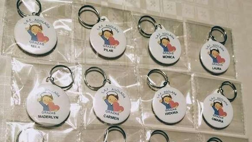 Los llaveros personalizados realizados por Inma Galego para el SAF.