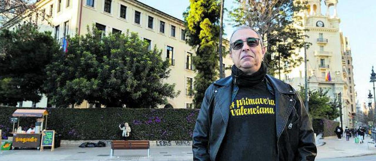 Josep Lluís Navarro, jefe de estudios del IES Lluís Vives de València.