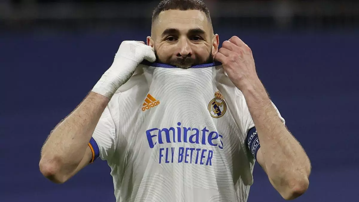 Florentino pone fecha al adiós de Benzema