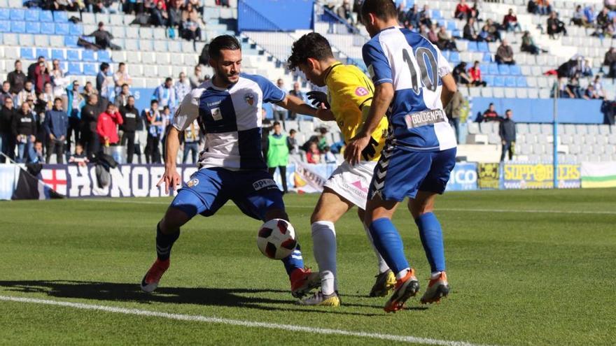 El Atlético Baleares logra un trabajado empate en Sabadell