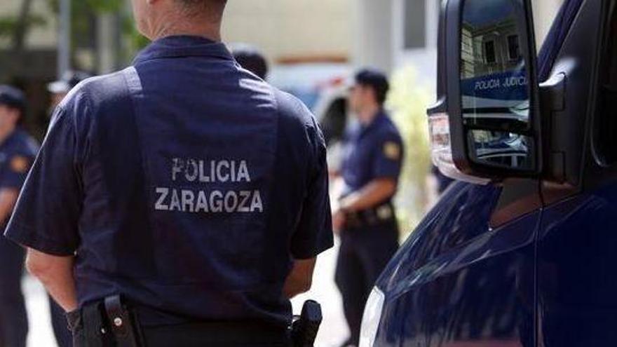 Detenido en Zaragoza por agredir a su pareja en la calle