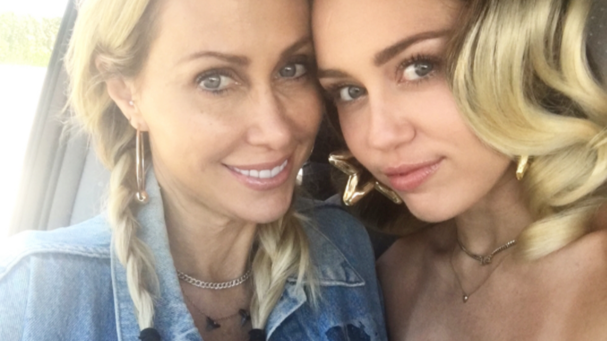 La madre de Miley Cyrus cuenta toda la verdad sobre su boda con Liam Hemsworth