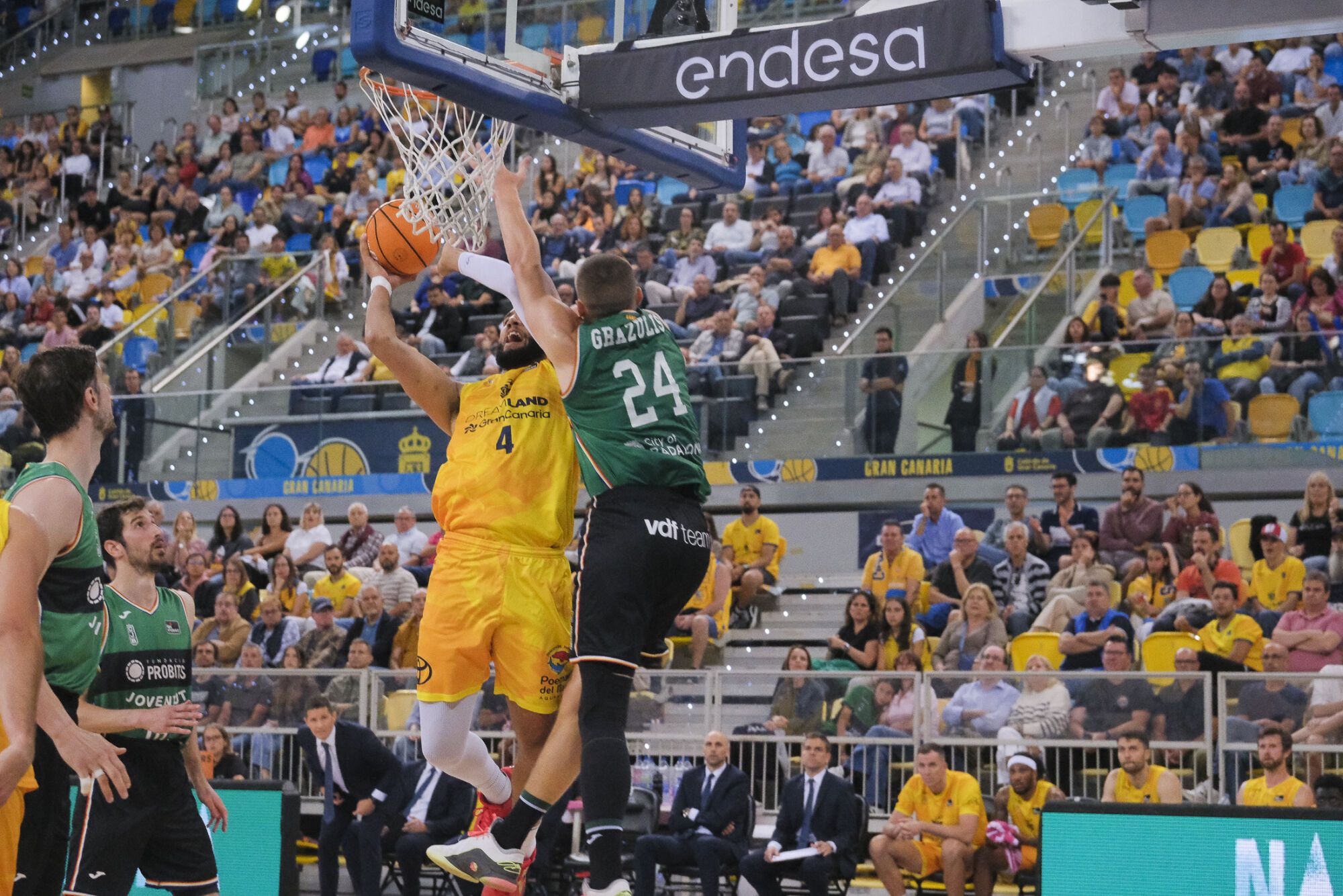 El partido CB Gran Canaria-Joventut, en imágenes