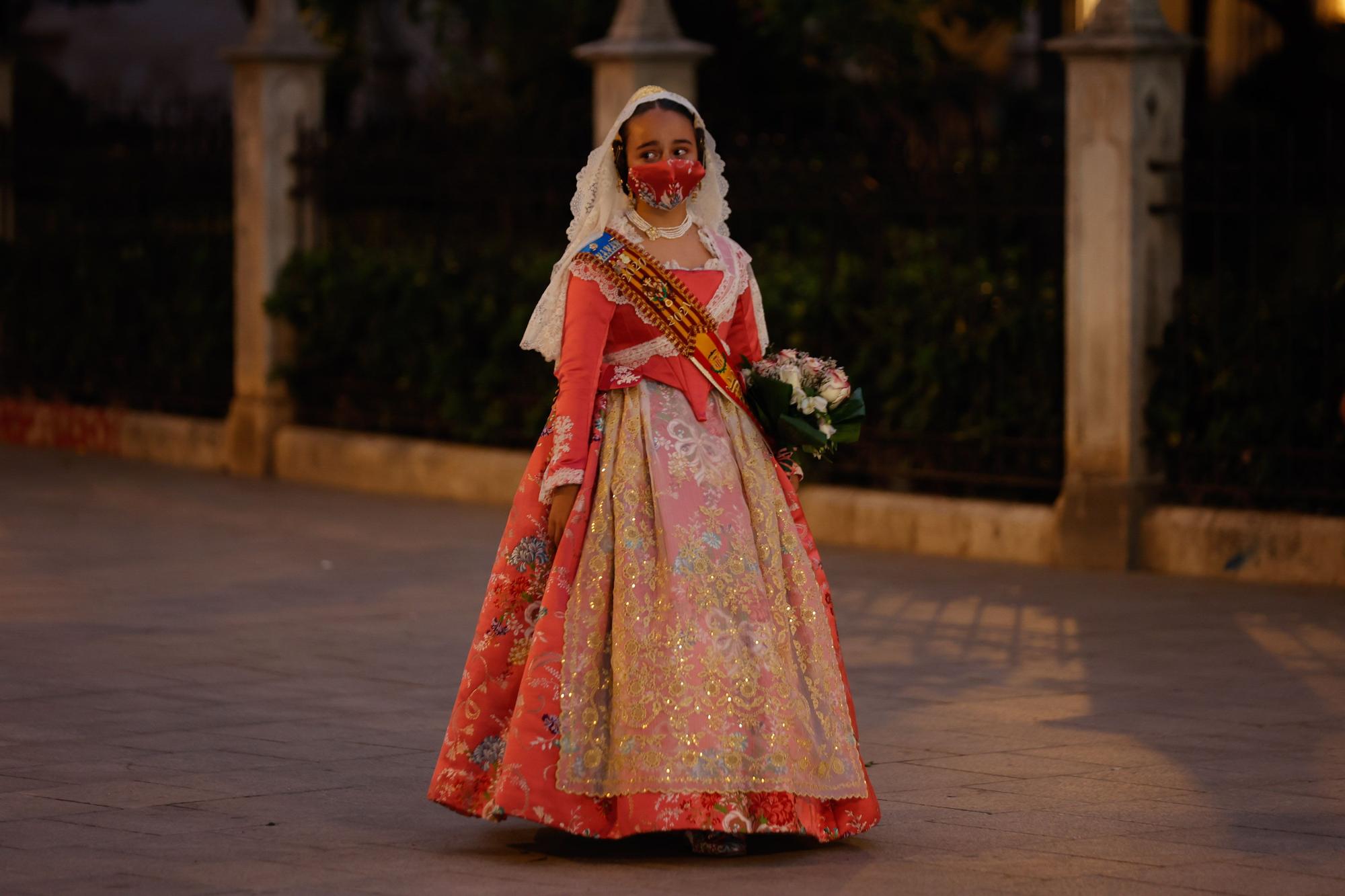 Búscate en el segundo día de Ofrenda por la calle de Caballeros (entre las 20.00 y las 21.00 horas)