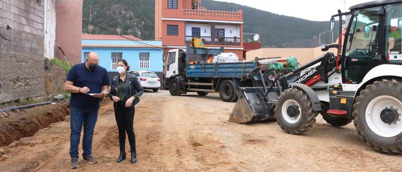 Obras de acondicionamiento en la parcela de estacionamientos en El Horno