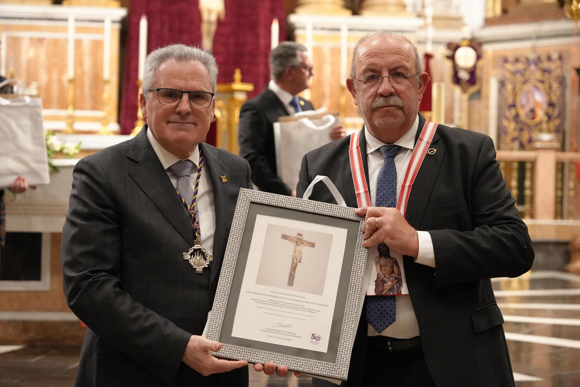 Las fotos de la misa para conmemorar el 50º aniversario de la Junta Central de Semana Santa de Vila-real