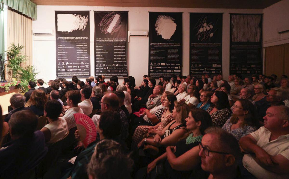 Los ganadores de la última edición del Concurso, la de 2025. | TONI ESCOBAR