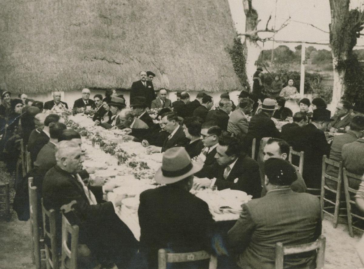 Convención de republicanos en una barraca de El Palmar Convención de republicanos en una barraca de El Palmar