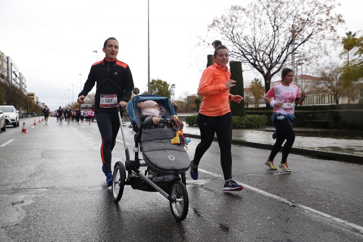 La lluvia no desluce la Pink Running