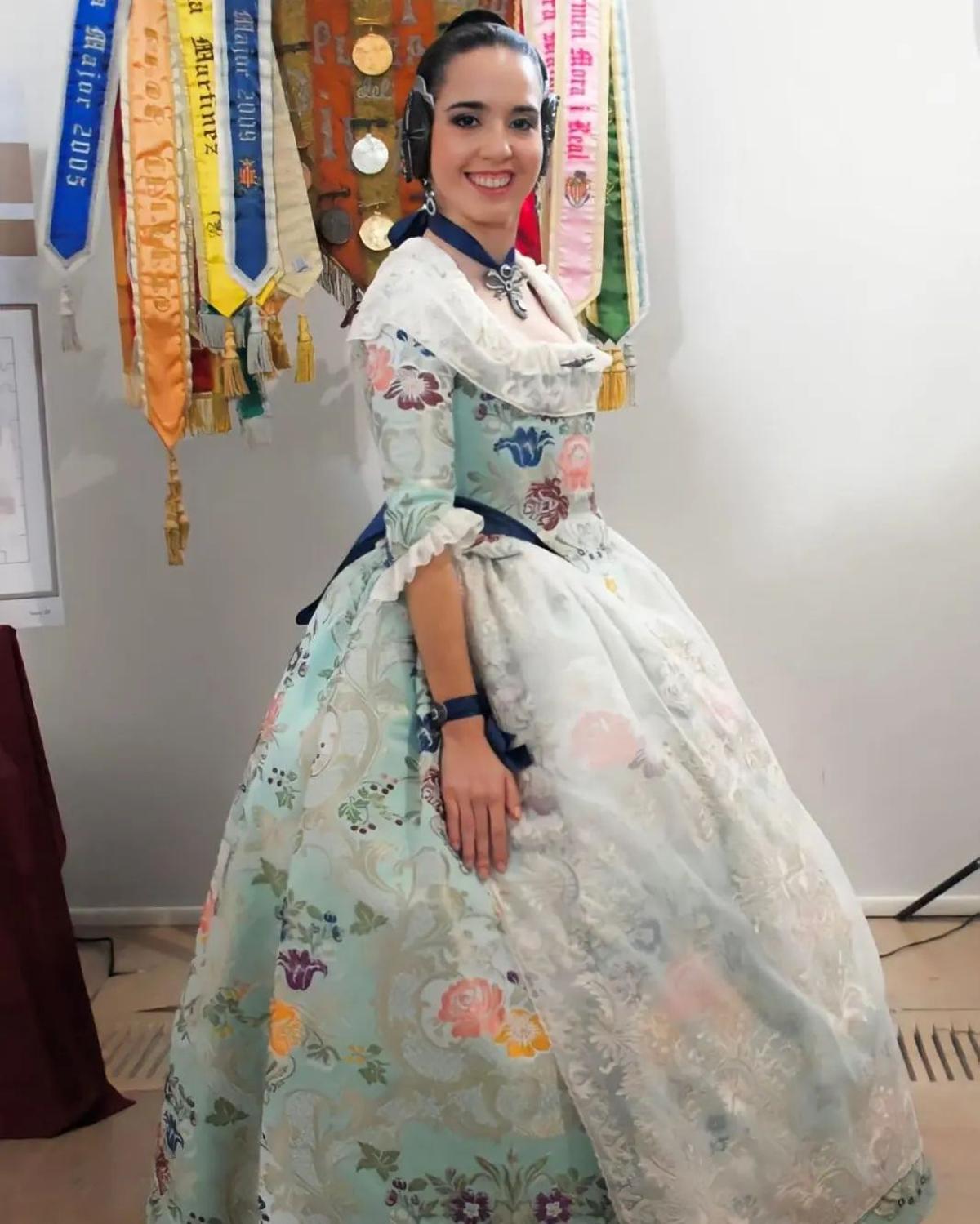 Olvido Roda, fallera mayor de 2023, en color Verde Mar Olvido Roda, fallera mayor de 2023, en color Verde Mar