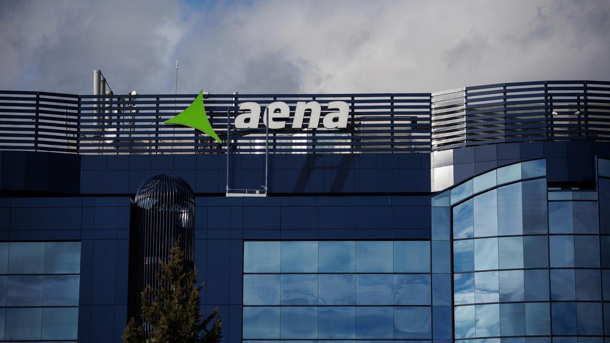 Fachada de la sede central de Aena.