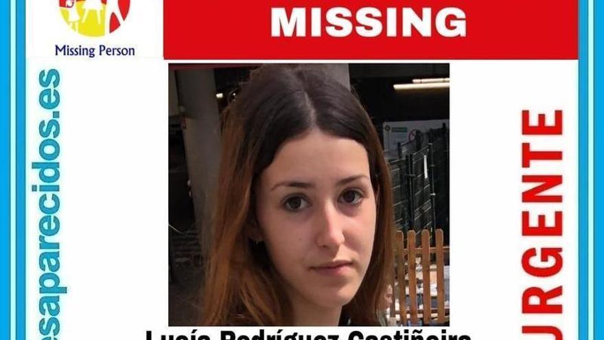 Cartel con la imagen de la joven desaparecida compartido por SOS Desaparecidos