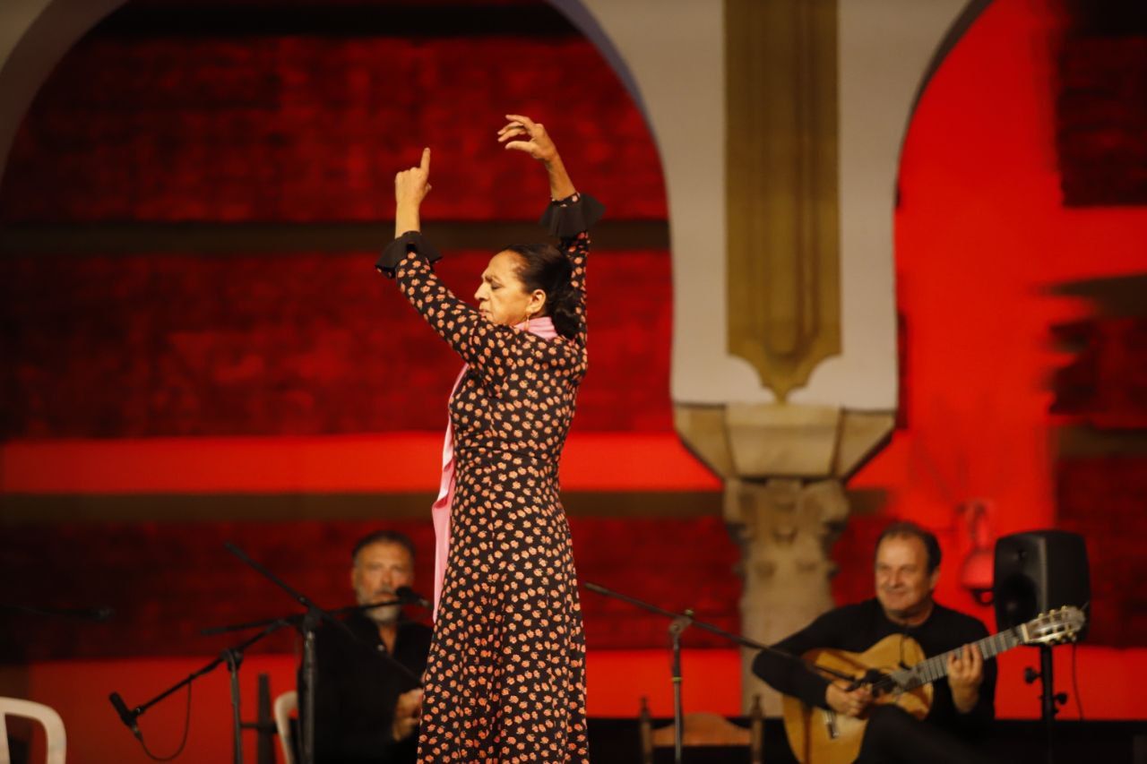 El casco histórico se viste de ‘tablao’ flamenco