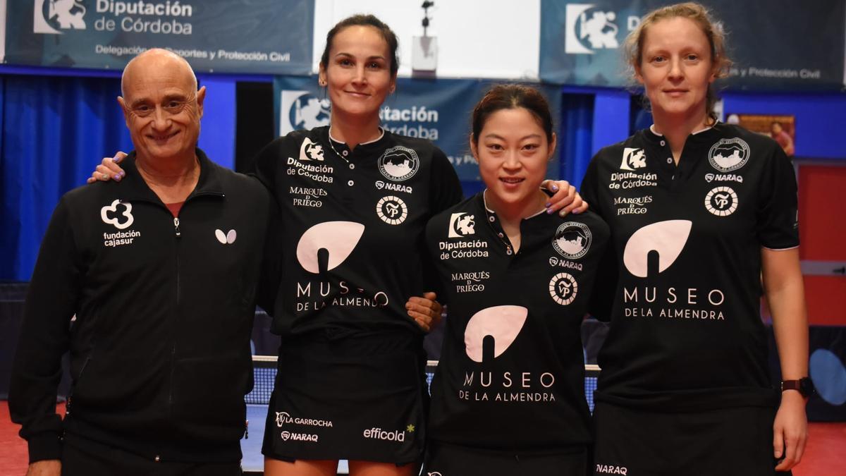 Calvo, Galonja, Meng y Stefanska, tras el encuentro.
