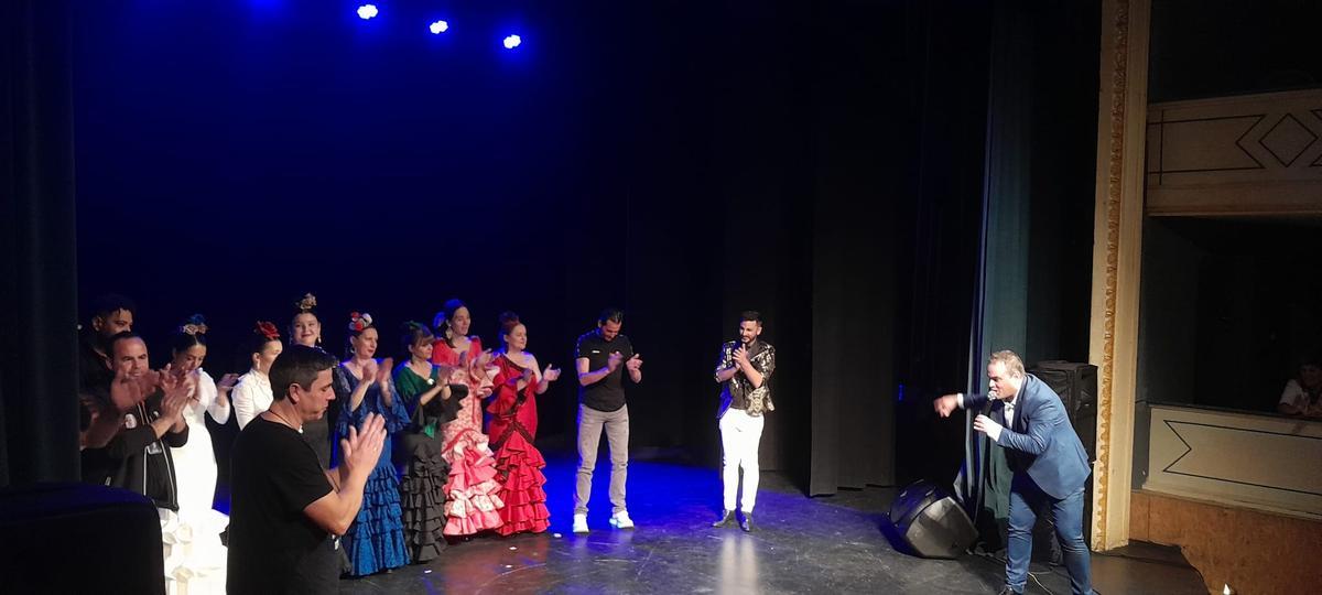 GALERÍA | "Toro con Valencia", la gala que combina arte y solidaridad para los afectados por la DANA