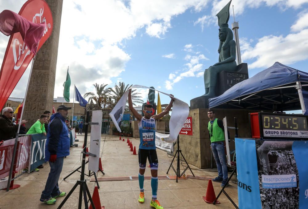 Carrera solidaria en Terra Mítica