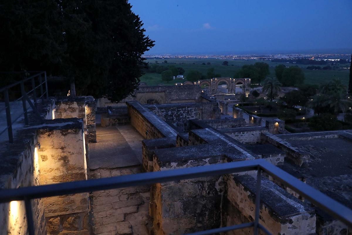 Reabren las visitas nocturnas de Medina Azahara