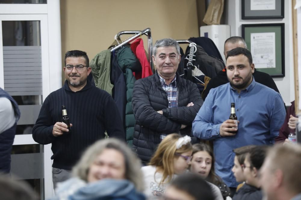 Premis Botafoc de la falla Cronista Vicent Beguer Esteve de Torrent en los que ha sido galardonada la edición de l'Horta de Levante EMV.